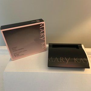 Mary Kay Compact Unfilled Customizable
